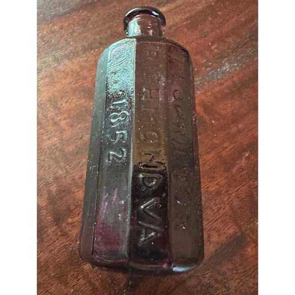 3 Purple Vintage Miniature Elixir and Medicine Bottles - Picture 10 of 13